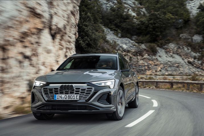 Győri elektromos hajtásokkal mutatkozott be az új Audi Q8 e-tron